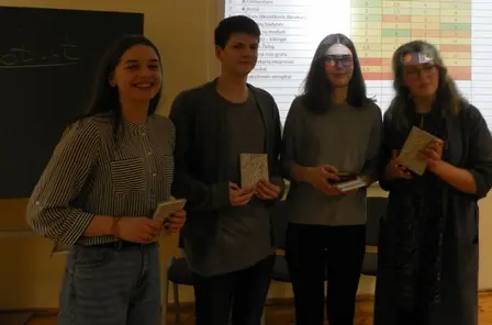 „JJG Protų kovos“ – Alumnai grįžo su trenksmu!